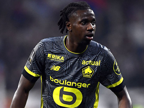 West Ham United Incar Bintang Lille, Ngal'ayel Mukau